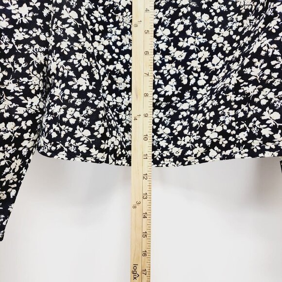 Levi's Floral Cropped Top Women's Size S Black Beige Square Neck Puff Sleeves - Picture 7 of 11